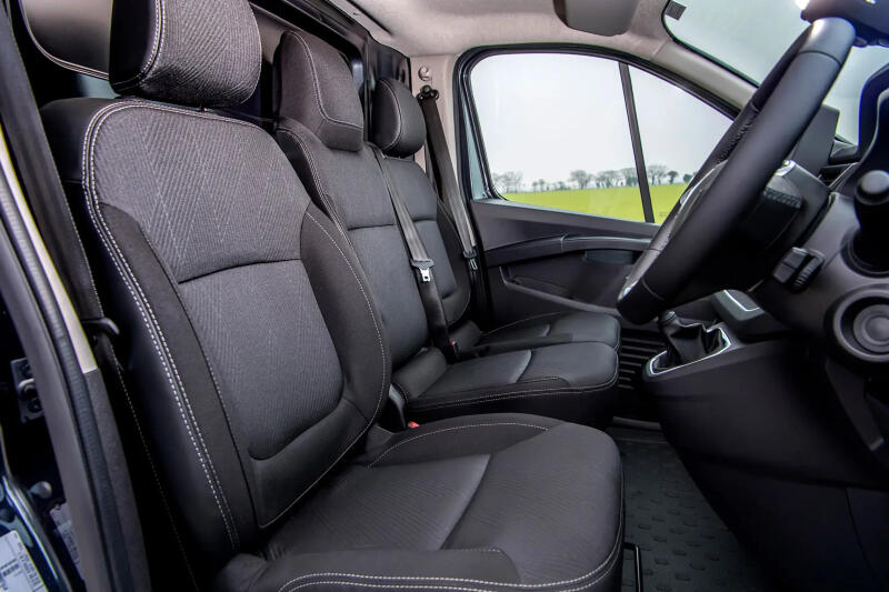 Easy 9 Seater