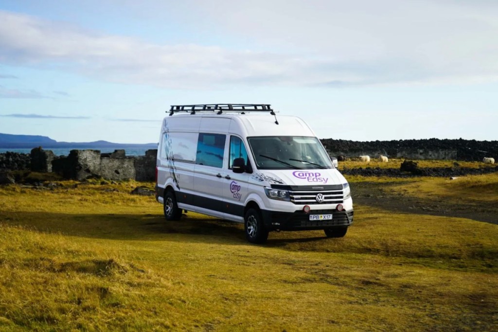 Camper Travel Opportunities in Autumn